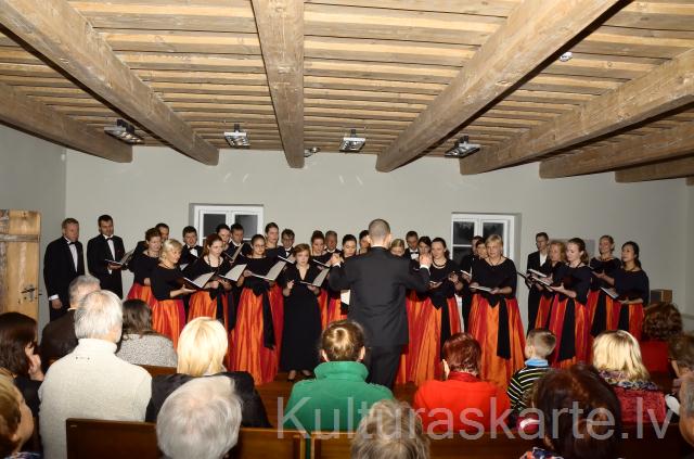 Emīla Dārziņa jauktā kora koncerts "Jāņaskolā" 2015.g. 7.nov.